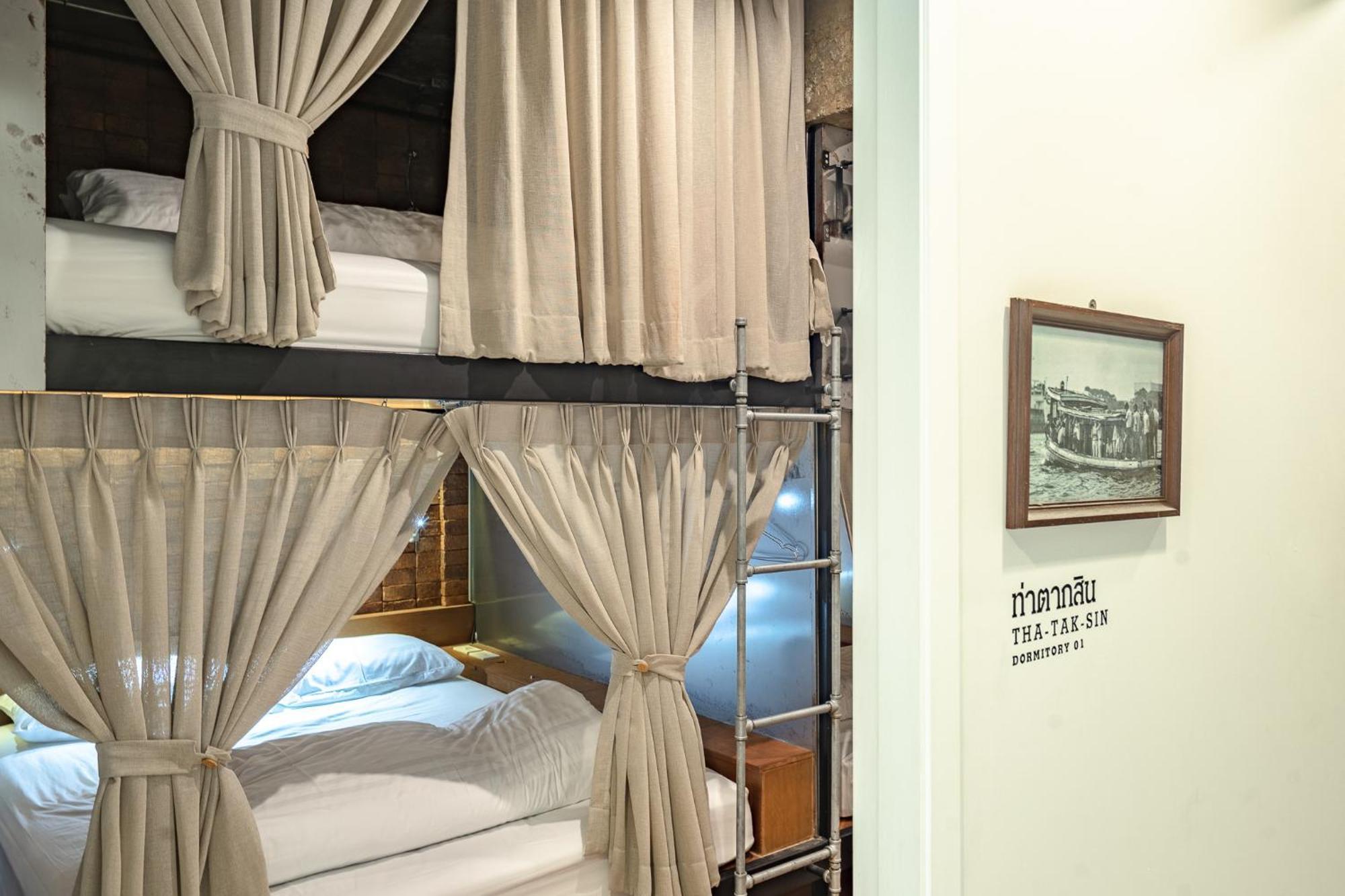 Siam Plug In Hostel Bangkok Kamer foto